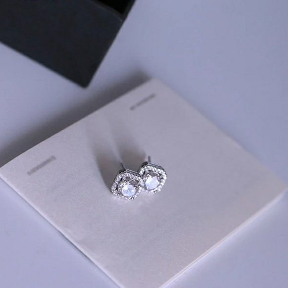 NEW 925 Silver Round Diamond Halo Stud Earrings - Picture 7 of 10